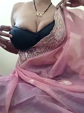 pretiHot online show from 02.02.26