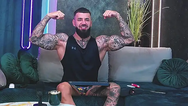 masterkingofmusclee online show from 01.08.25