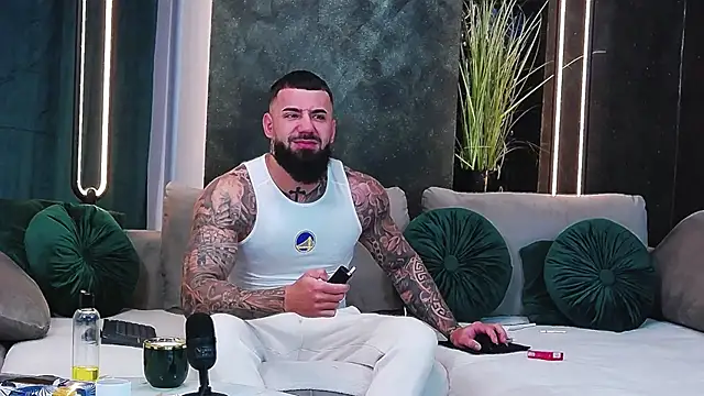 masterkingofmusclee online show from 01.22.25