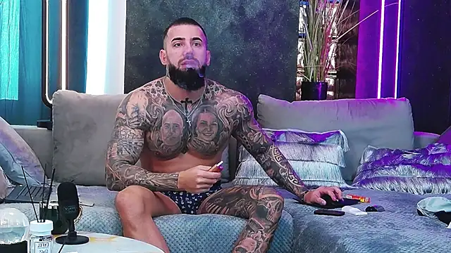 masterkingofmusclee online show from 02.25.25