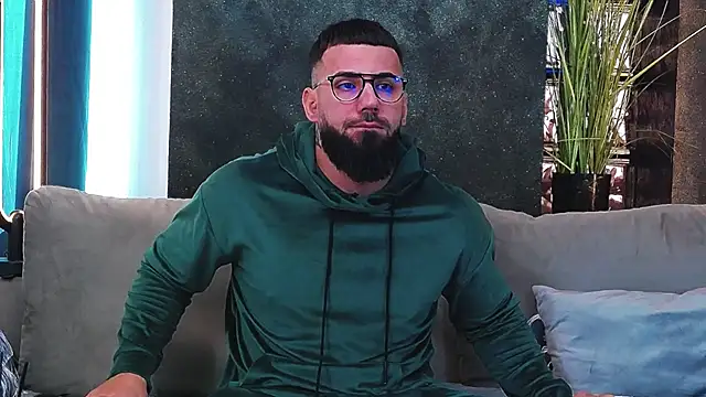 masterkingofmusclee online show from 03.03.25