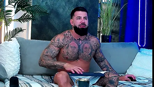 masterkingofmusclee online show from 09.29.25