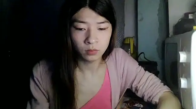 CarlyJoy online show from 02.07.25