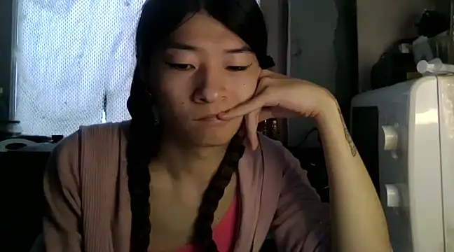 CarlyJoy online show from 02.09.25