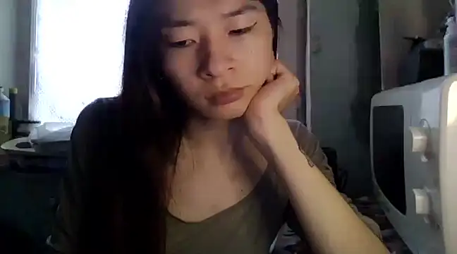 CarlyJoy online show from 02.25.25