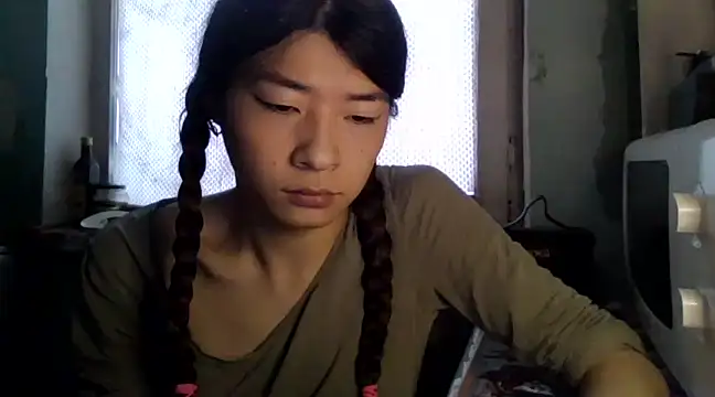 CarlyJoy online show from 02.26.25