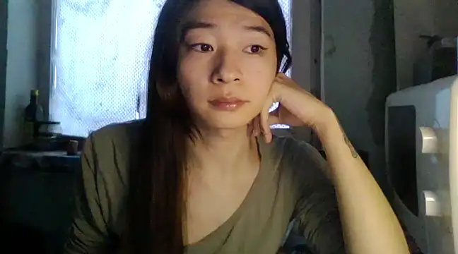 CarlyJoy online show from 03.01.25