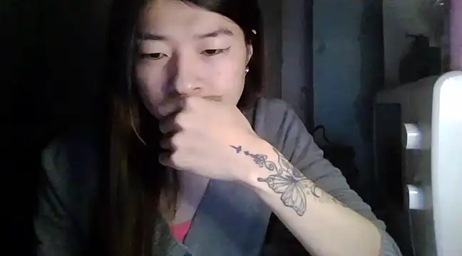 CarlyJoy online show from 03.03.25