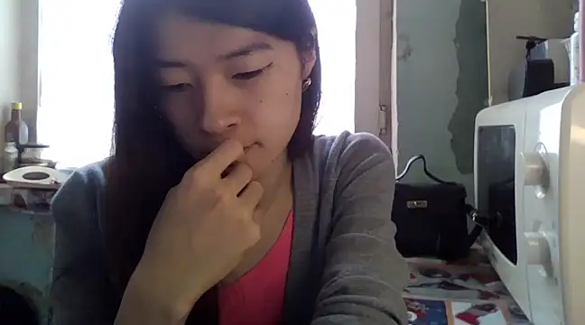 CarlyJoy online show from 03.07.25