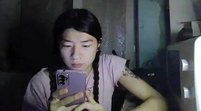 CarlyJoy online show from 03.18.25