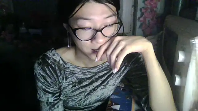 CarlyJoy online show from 09.18.25