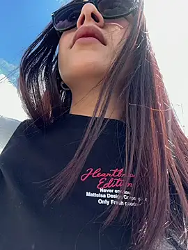 Natha Fantasy online show from 04.12.26