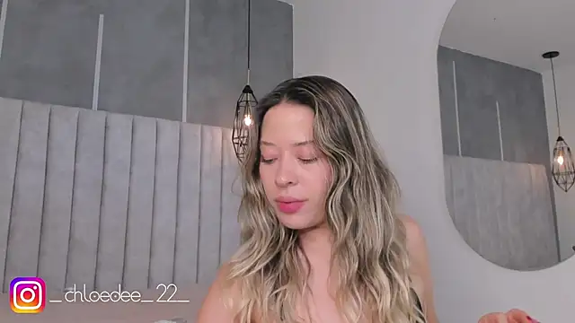 chloe d online show from 01.27.25