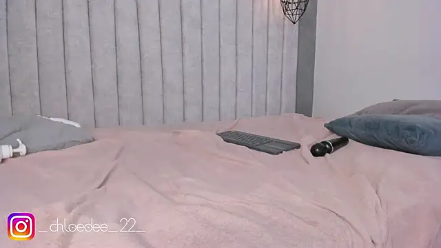 chloe d online show from 02.02.25