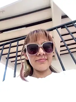 Pretty-10Woman online show from 10.05.25