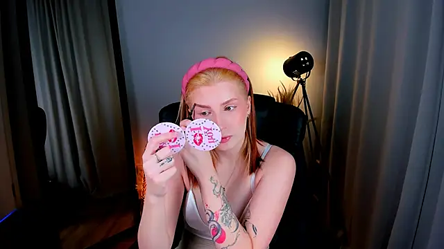 Mira  Blush online show from 11.23.25