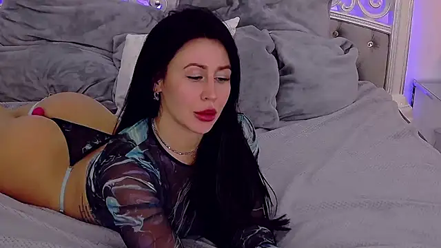 CrissyTaylor online show from 02.05.25