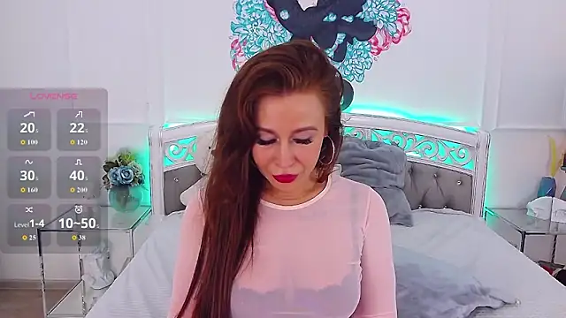 CrissyTaylor online show from 11.05.25