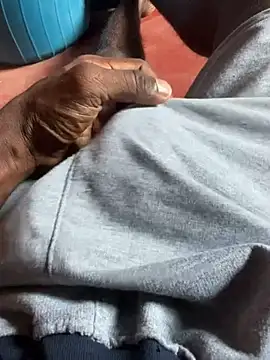 Yurt000 online show from 03.22.25