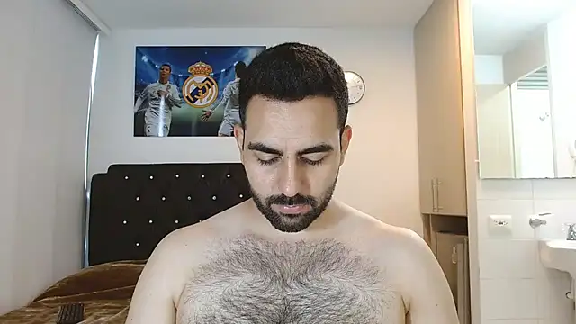 Snapshot of omarmohammedhot2 chatting on 12.02.24 omarmohammedhot2 online show from 12.02.24