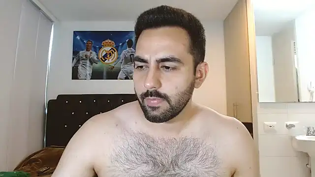 Snapshot of omarmohammedhot2 chatting on 12.12.24 omarmohammedhot2 online show from 12.12.24