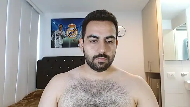 Snapshot of omarmohammedhot2 chatting on 12.15.24 omarmohammedhot2 online show from 12.15.24