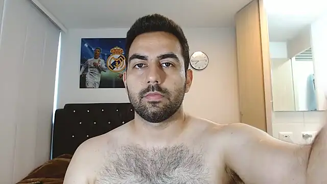 Snapshot of omarmohammedhot2 chatting on 12.18.24 omarmohammedhot2 online show from 12.18.24