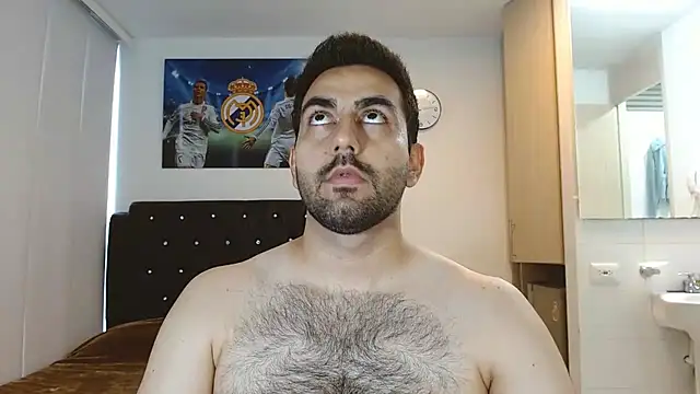 Snapshot of omarmohammedhot2 chatting on 12.26.24 omarmohammedhot2 online show from 12.26.24