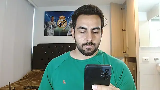 Snapshot of omarmohammedhot2 chatting on 01.17.25 omarmohammedhot2 online show from 01.17.25