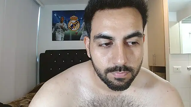 Snapshot of omarmohammedhot2 chatting on 02.21.25 omarmohammedhot2 online show from 02.21.25