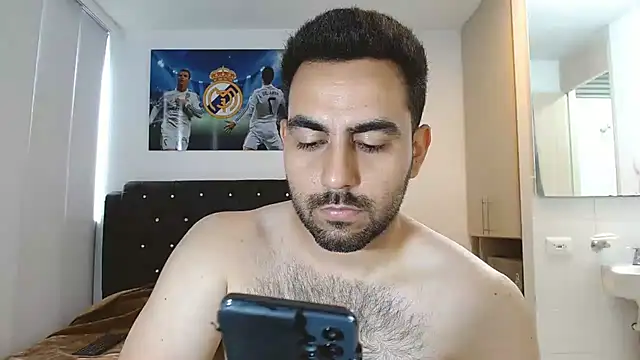 Snapshot of omarmohammedhot2 chatting on 03.12.25 omarmohammedhot2 online show from 03.12.25