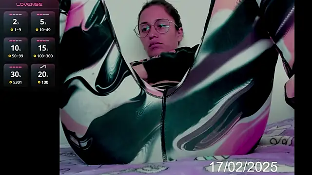 lady hana28 online show from 02.17.25