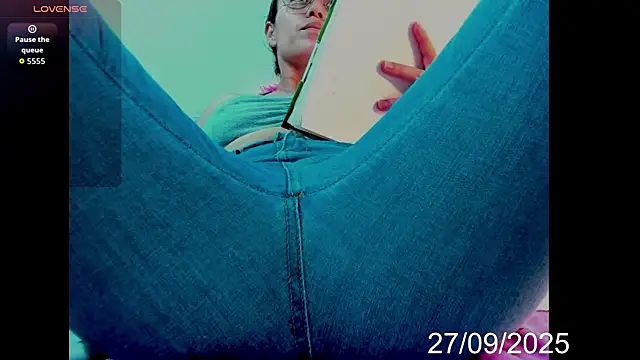 lady hana28 online show from 09.27.25