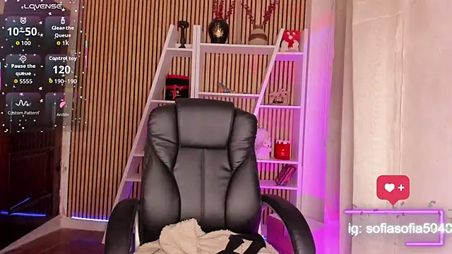 sofiah  online show from 03.15.26