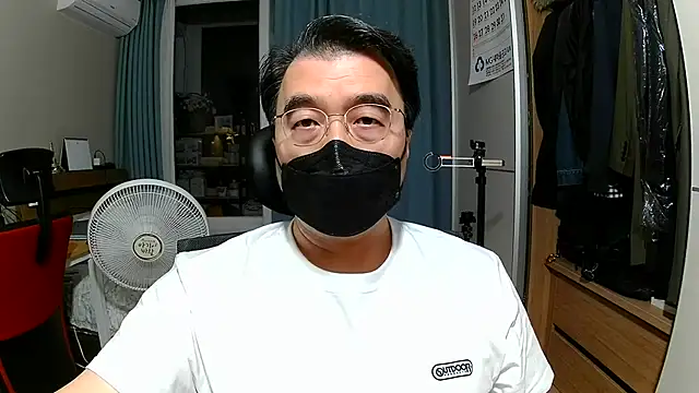 Snapshot of Jackvanlee chatting on 08.05.26 Jackvanlee online show from 08.05.26