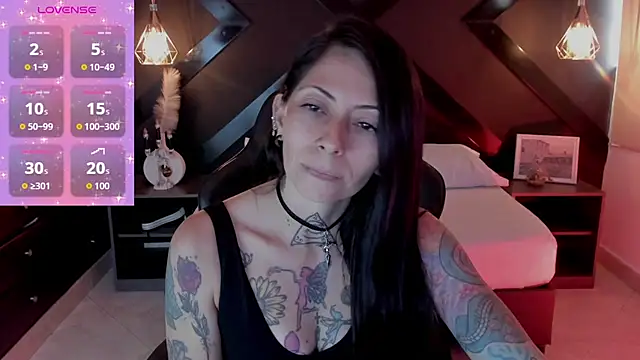 dark gotica online show from 10.24.25