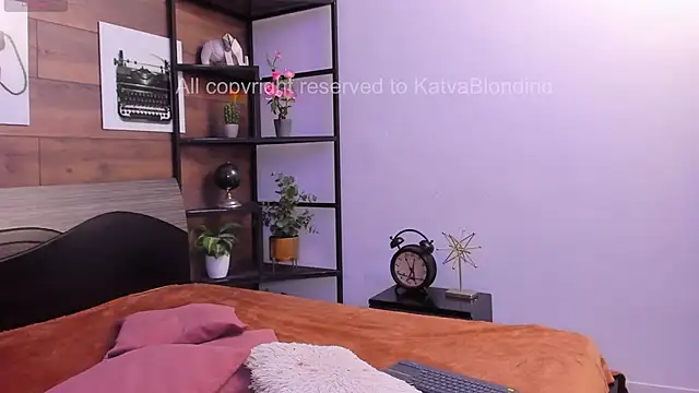 KatyaBlonding online show from 10.22.25