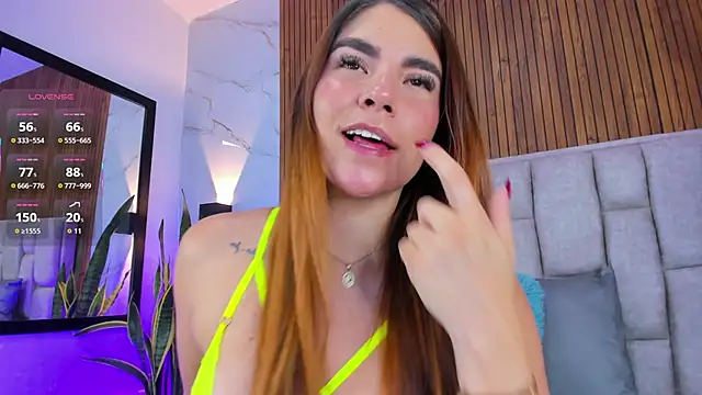 Ambar Fox29 online show from 12.04.25