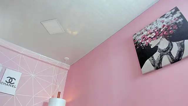 dolly zoe online show from 11.11.25