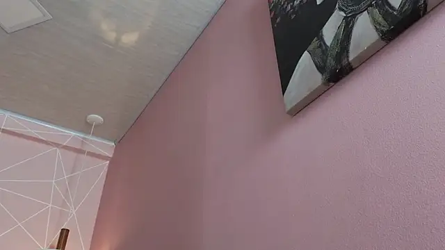 dolly zoe online show from 11.20.25