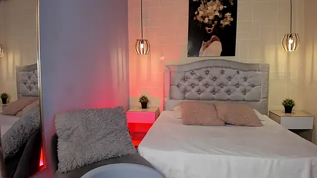 Snapshot of ayshel__ chatting on 02.05.25 ayshel online show from 02.05.25