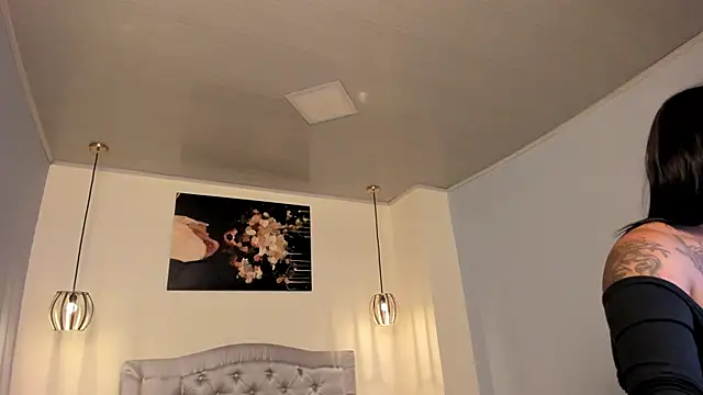 Snapshot of ayshel__ chatting on 03.19.25 ayshel online show from 03.19.25