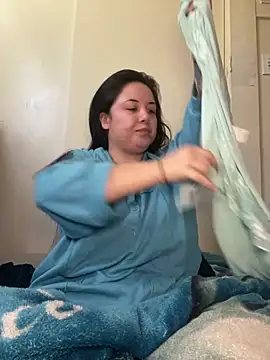 xocrybaby online show from 01.05.25