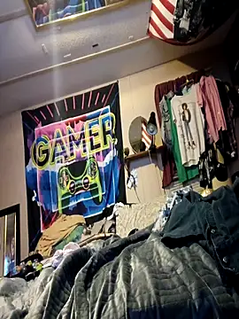 j hollywood91 online show from 10.31.25