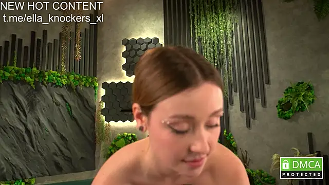 ella knockers xl online show from 12.13.25