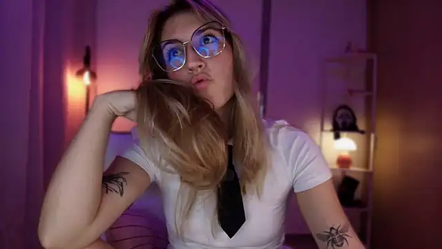 Dakotaa  online show from 03.24.26