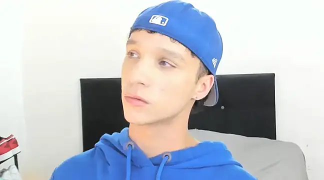 angelcortes online show from 01.12.25