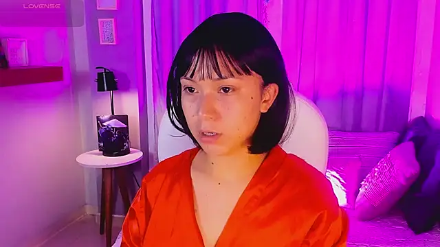 CoralineRicce  online show from 01.24.25