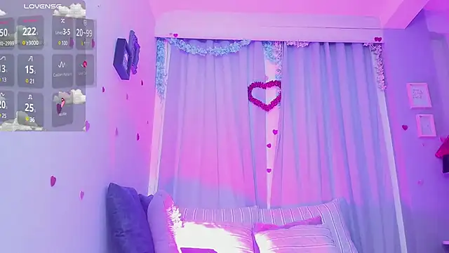 CoralineRicce  online show from 02.22.25