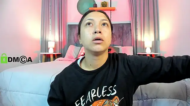 CoralineRicce  online show from 09.10.25